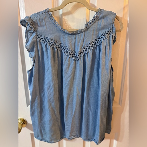 Torrid Light Denim Top - Picture 1 of 3